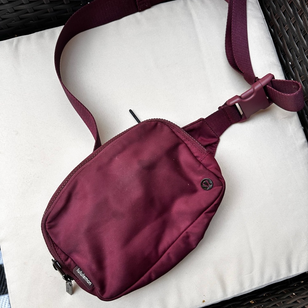 lululemon athletica Deep Red Belt Bag